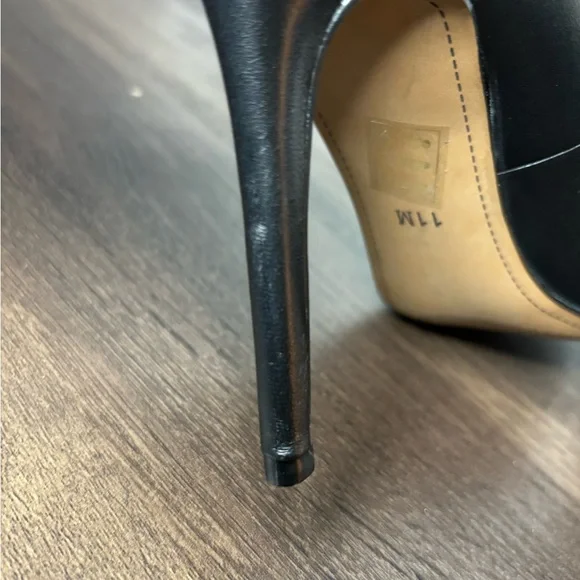 J.Renee black heels size 11 Brand New Condition - Picture 5 of 9